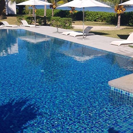 Cap Ouest Luxury Beachfront Flic-en-Flacq Exteriör bild