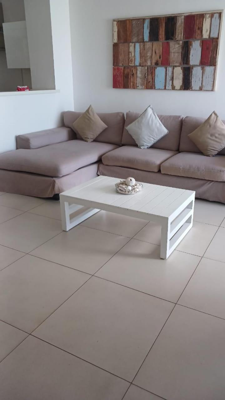 Cap Ouest Luxury Beachfront Flic-en-Flacq Exteriör bild
